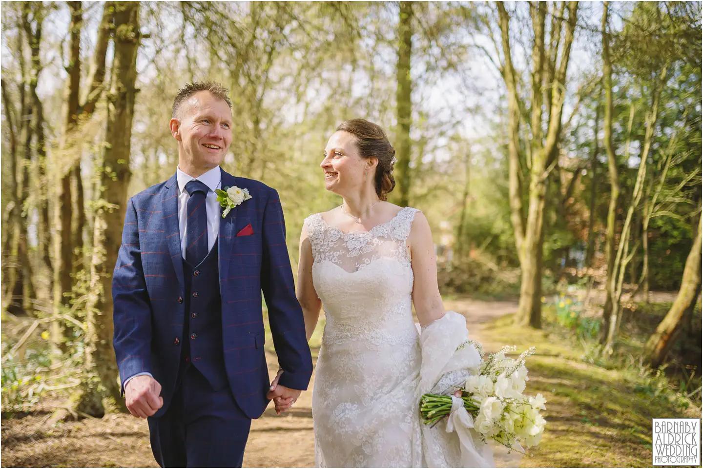 Relaxed Yorkshire wedding photography